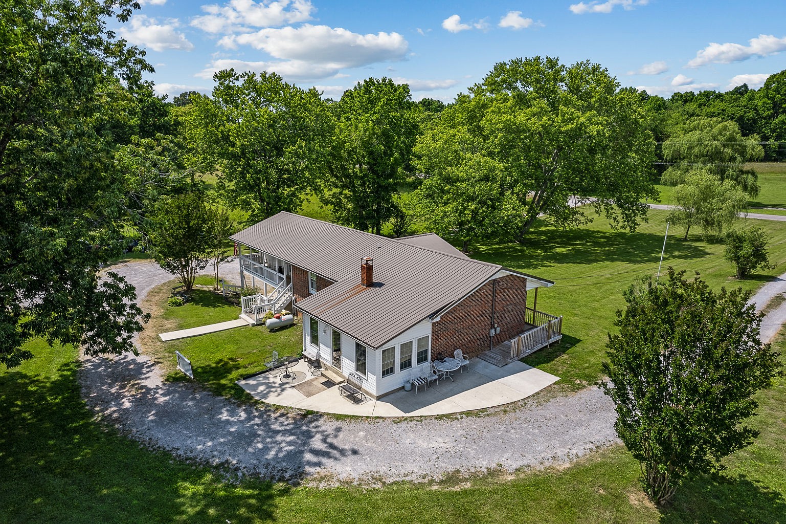 1514 Jefferson Road Smithville, TN 37166 - Photo 6 of 53