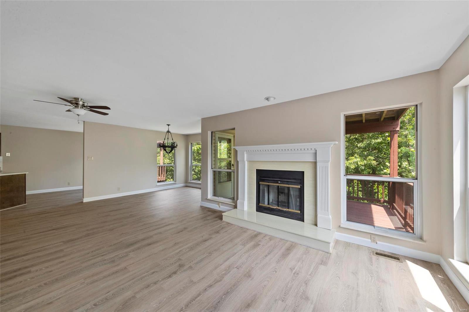 618 Pine Ridge Trails Court, Unit 104 Ballwin, MO 63021 - Photo 13 of 31 Gallery Image 13