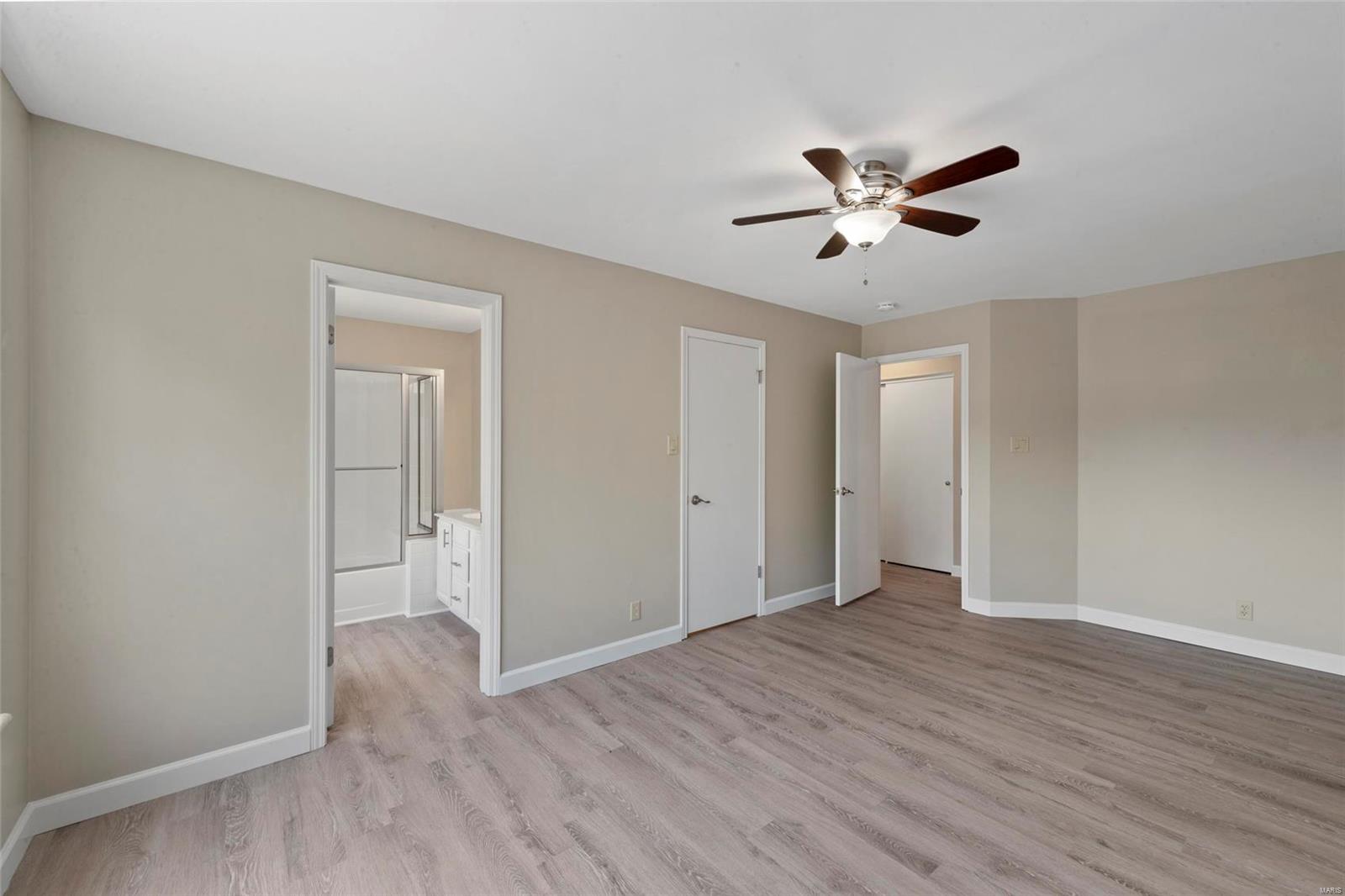 618 Pine Ridge Trails Court, Unit 104 Ballwin, MO 63021 - Photo 16 of 31 Gallery Image 16