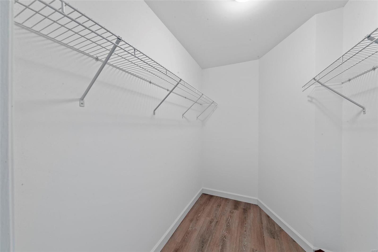 618 Pine Ridge Trails Court, Unit 104 Ballwin, MO 63021 - Photo 19 of 31 Gallery Image 19