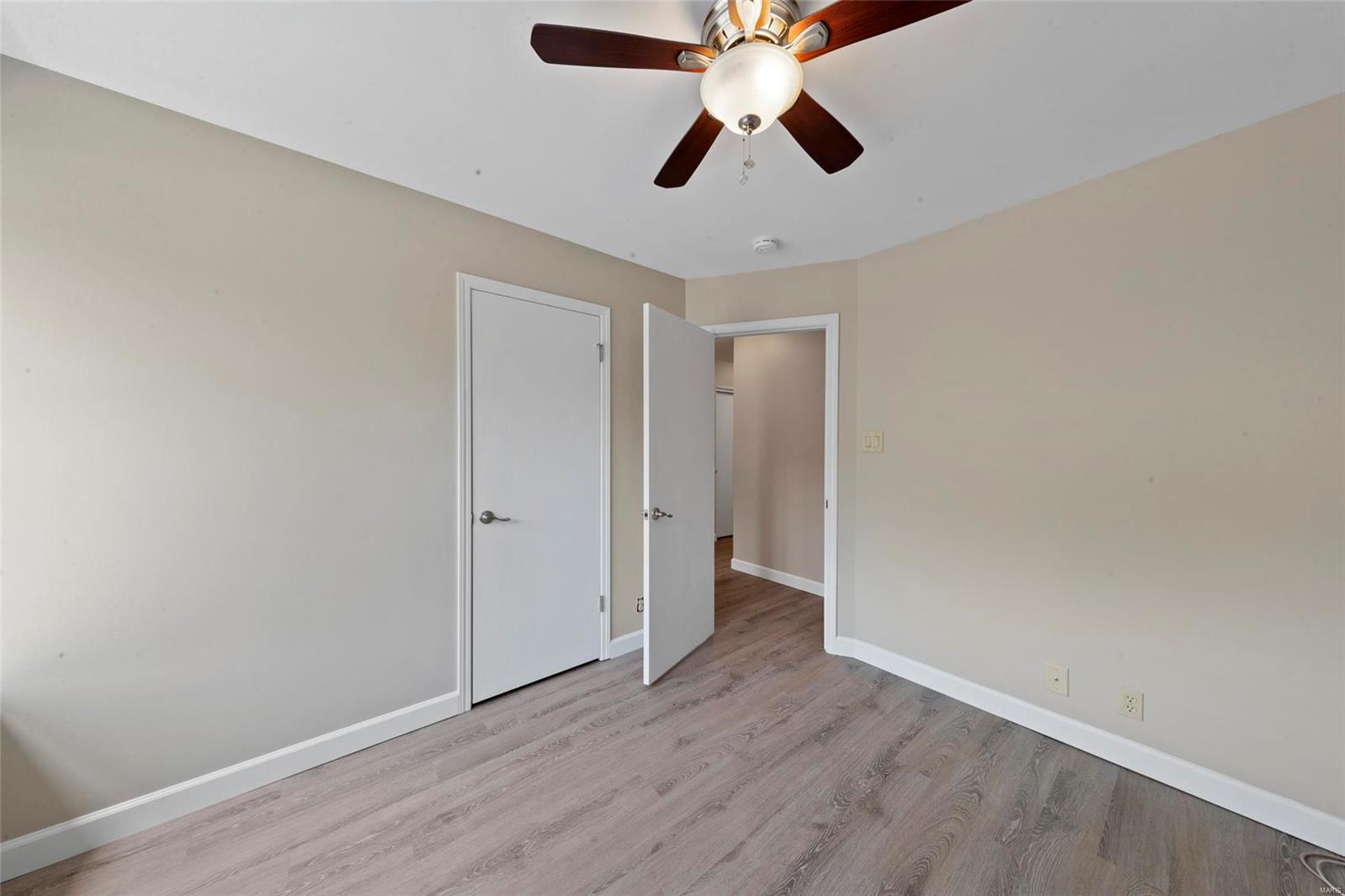 618 Pine Ridge Trails Court, Unit 104 Ballwin, MO 63021 - Photo 21 of 31 Gallery Image 21