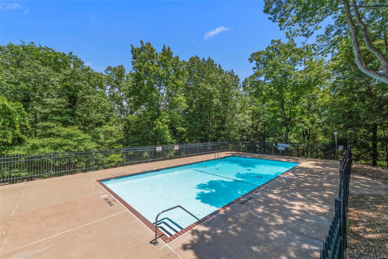 618 Pine Ridge Trails Court, Unit 104 Ballwin, MO 63021 - Photo 30 of 31 Gallery Image 30