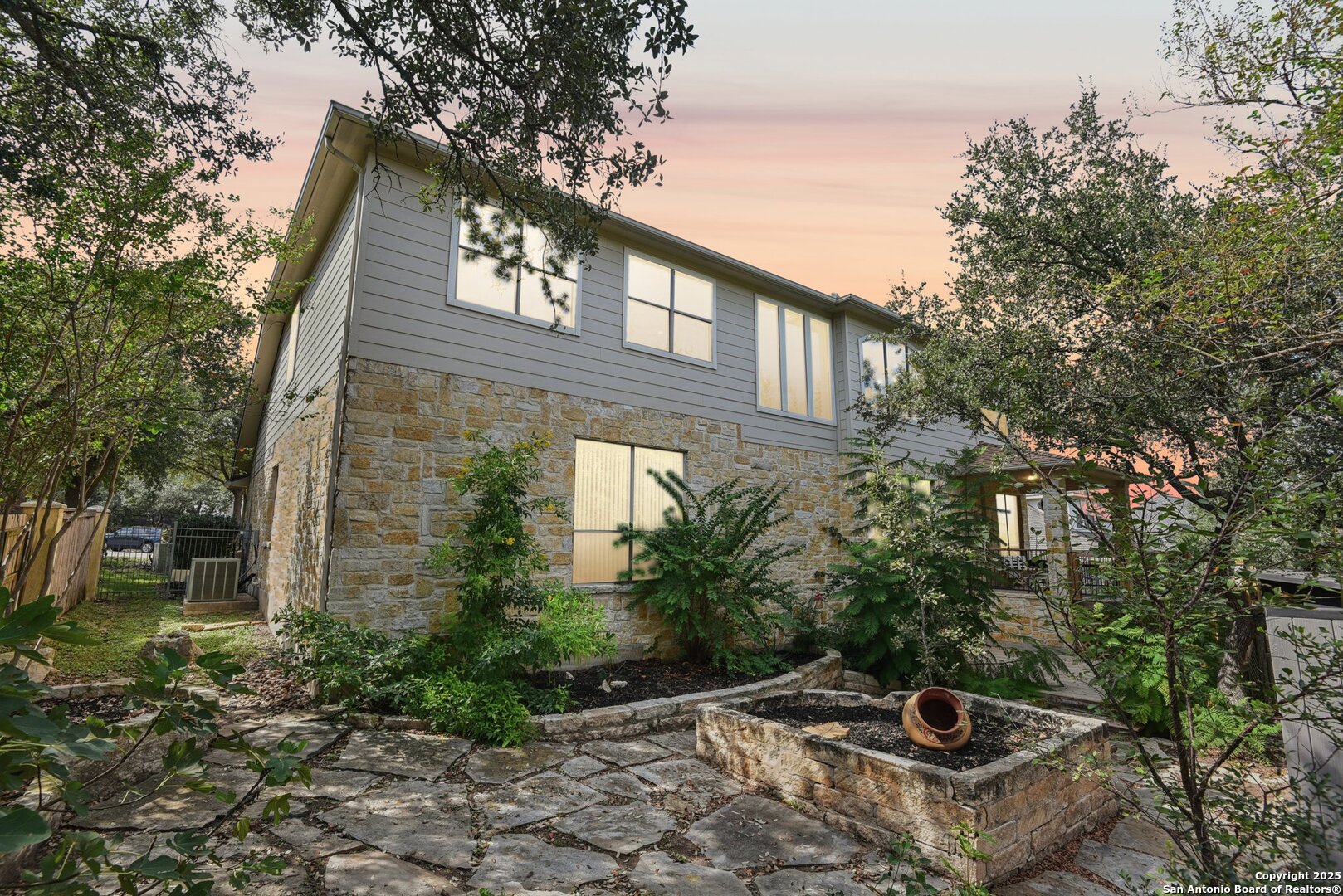 522 Heather Ridge San Antonio, TX 78260 - Photo 38 of 41 a backyard of a house with a yard and outdoor seating