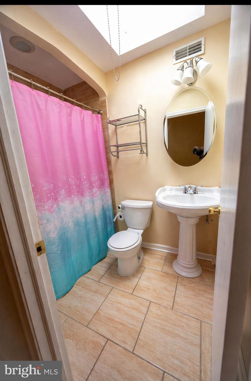 6336 Anderson Street Philadelphia, PA 19138 - Photo 23 of 40
