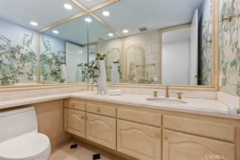 $4,300,000 | 2 Belcourt Drive, Newport Beach, CA 92660
