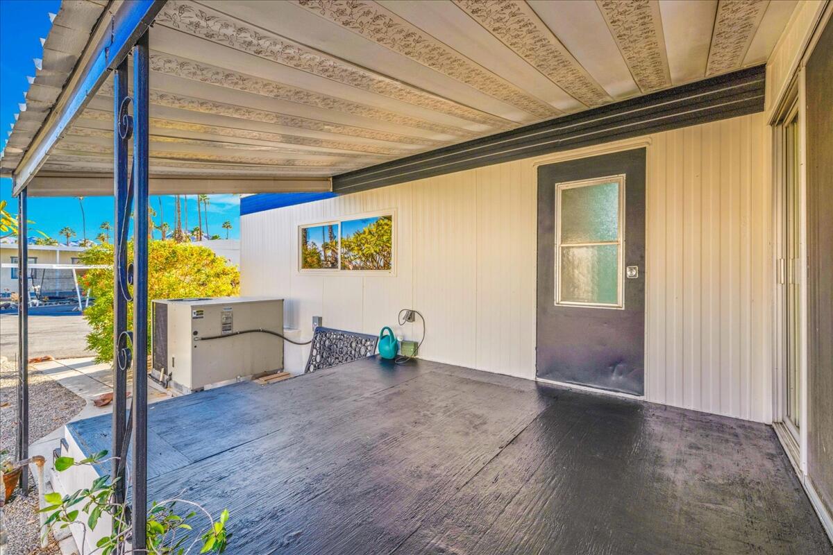 159 Coyote Cathedral City, CA 92234 - Photo 16 of 28 44-Reshoot (7)