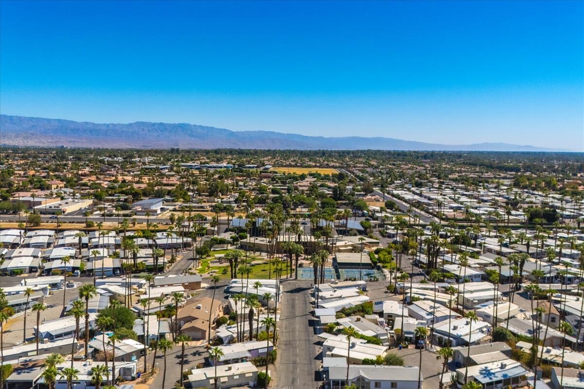 159 Coyote Cathedral City, CA 92234 - Photo 22 of 28 06-40