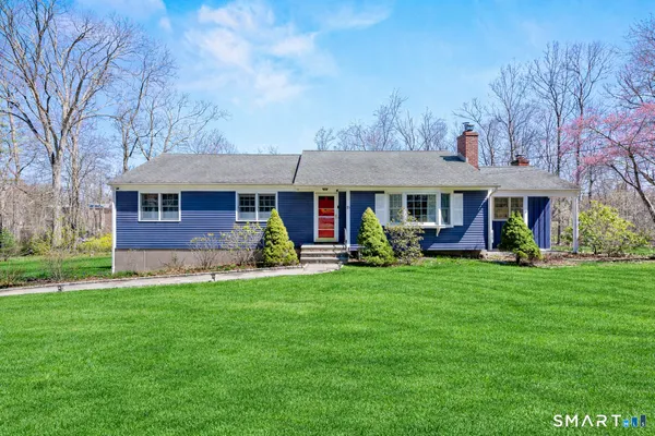 $673,200 | 19 Merrimac Drive, Trumbull, CT 06611