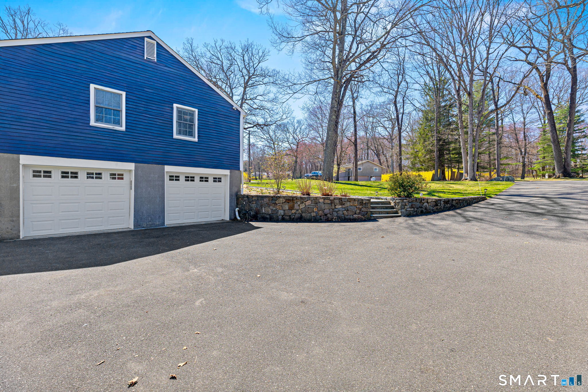 19 Merrimac Drive Trumbull, CT 06611 - Photo 29 of 39