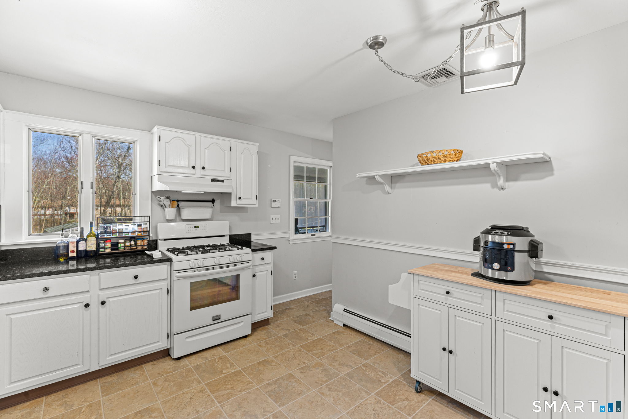 19 Merrimac Drive Trumbull, CT 06611 - Photo 9 of 39