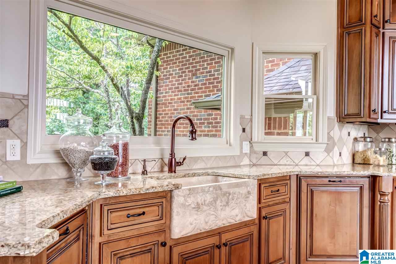 1906 Shades Crest Road Birmingham, AL 35216 - Photo 23 of 50