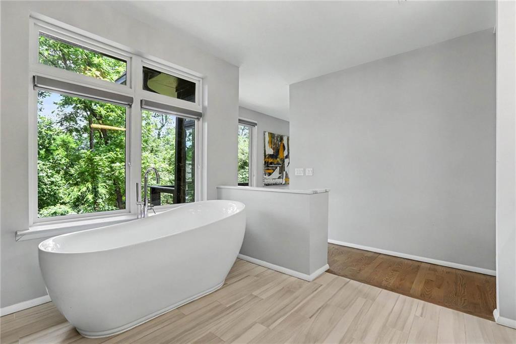 2175 Meadowcliff Drive Northeast Atlanta, GA 30345 - Photo 27 of 56