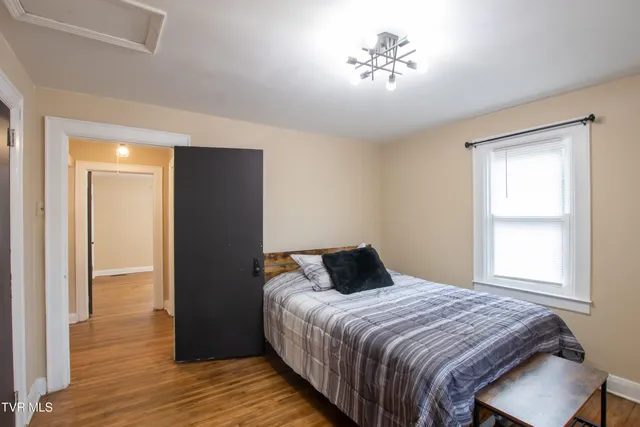 $215,000 | 416 Randolph Street, Bristol, VA 24201