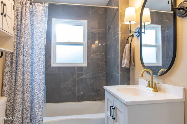 $215,000 | 416 Randolph Street, Bristol, VA 24201