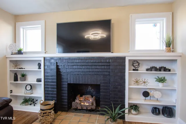 $215,000 | 416 Randolph Street, Bristol, VA 24201