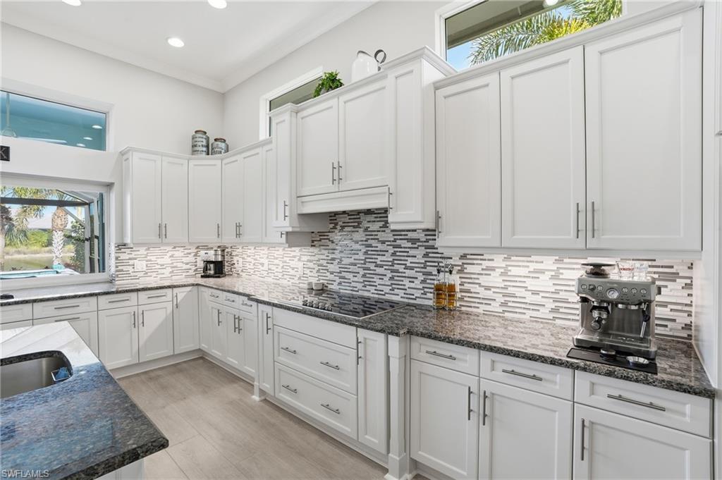 6061 Lucaya Way Naples, FL 34113 - Photo 12 of 50