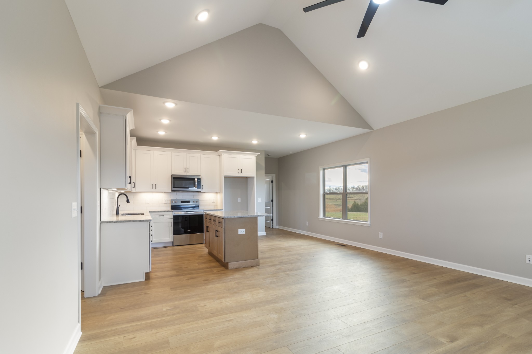 6184 Rocky Mound Road Westmoreland, TN 37186 - Photo 7 of 26