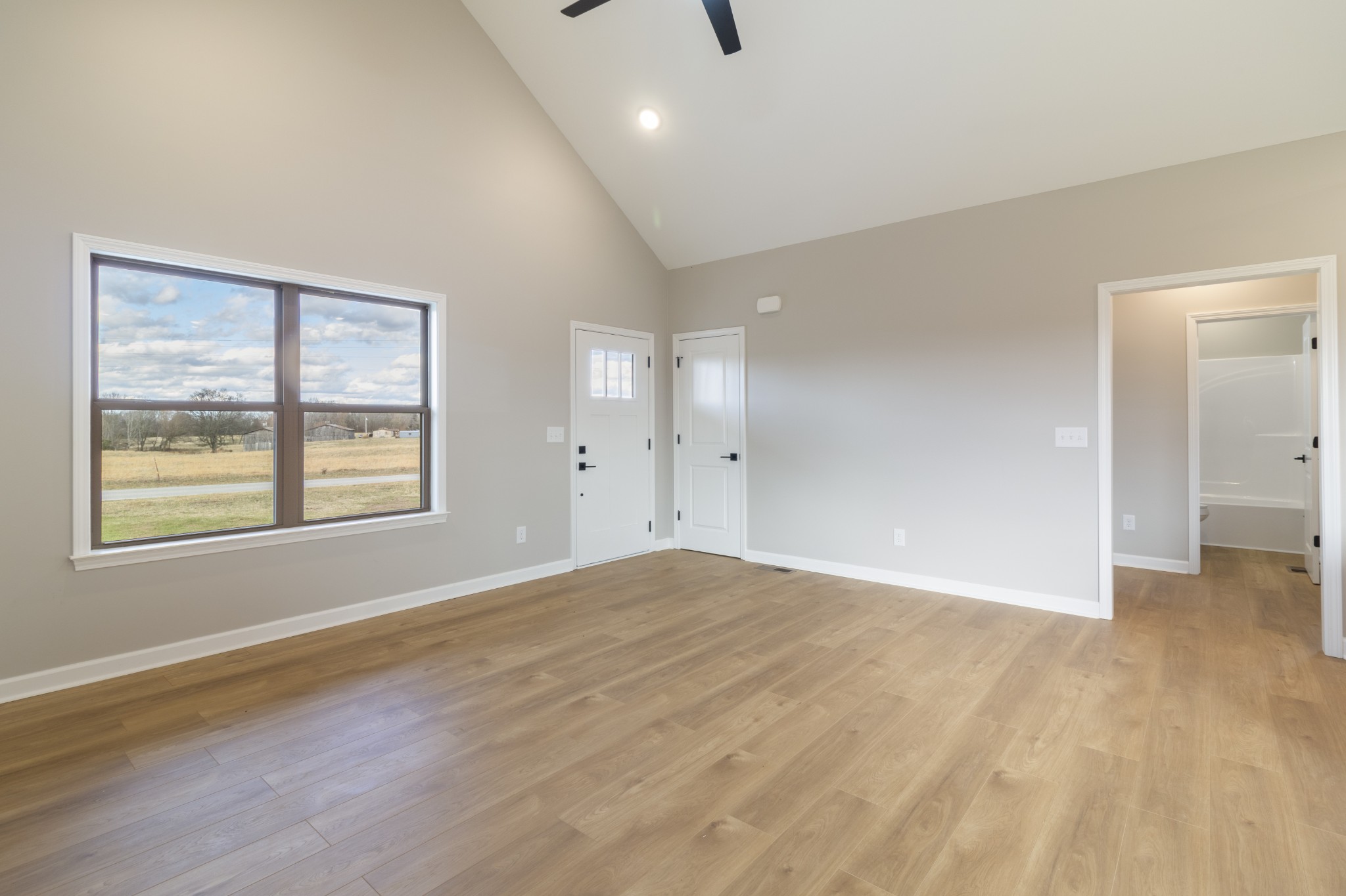 6184 Rocky Mound Road Westmoreland, TN 37186 - Photo 8 of 26