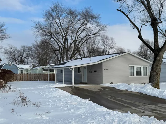 $169,900 | 800 North Knight Circle, Marion, IN 46952