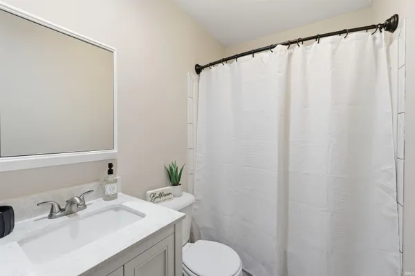 $169,900 | 800 North Knight Circle, Marion, IN 46952