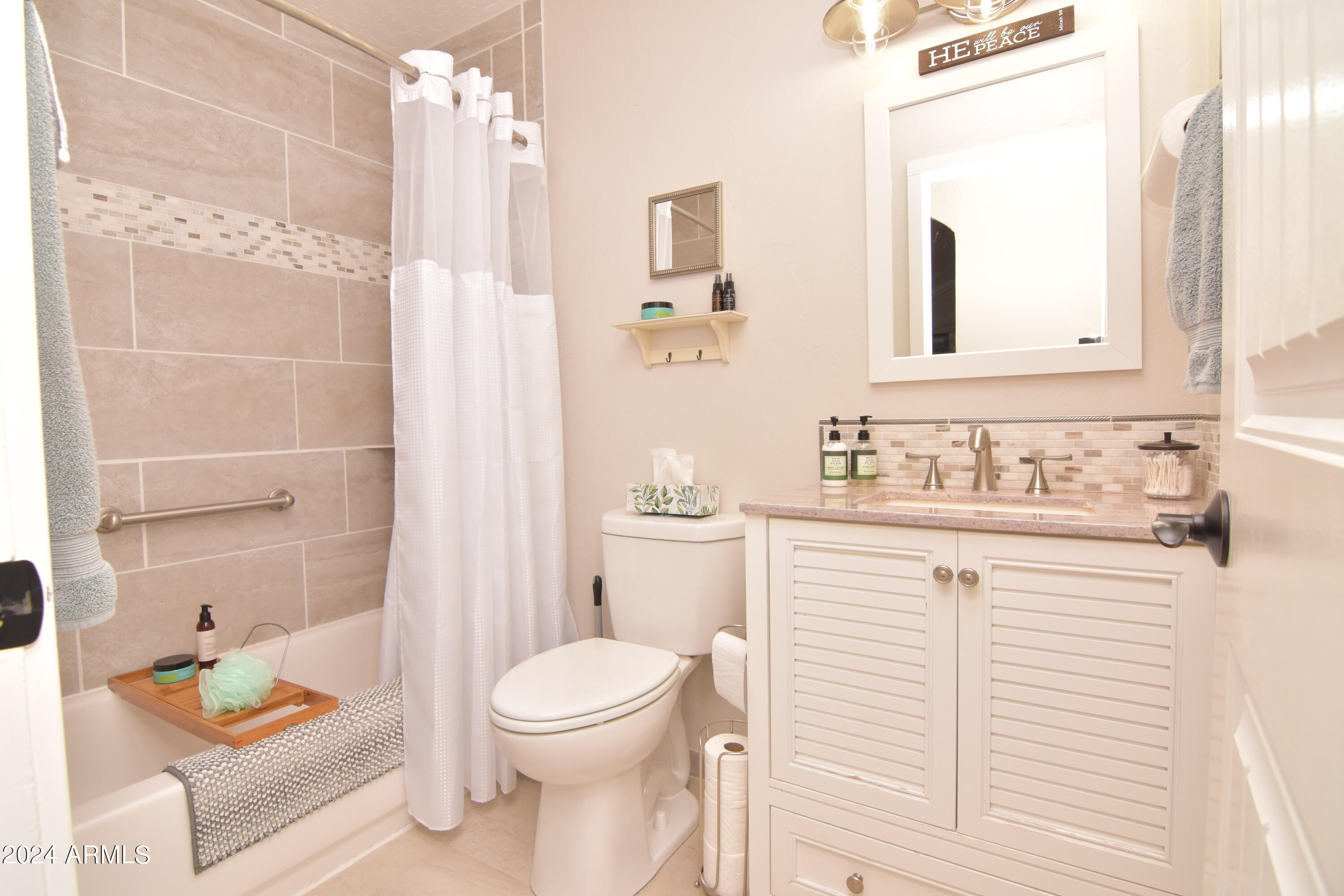 3442 North Tower Road Prescott Valley, AZ 86314 - Photo 13 of 64 Bathroom