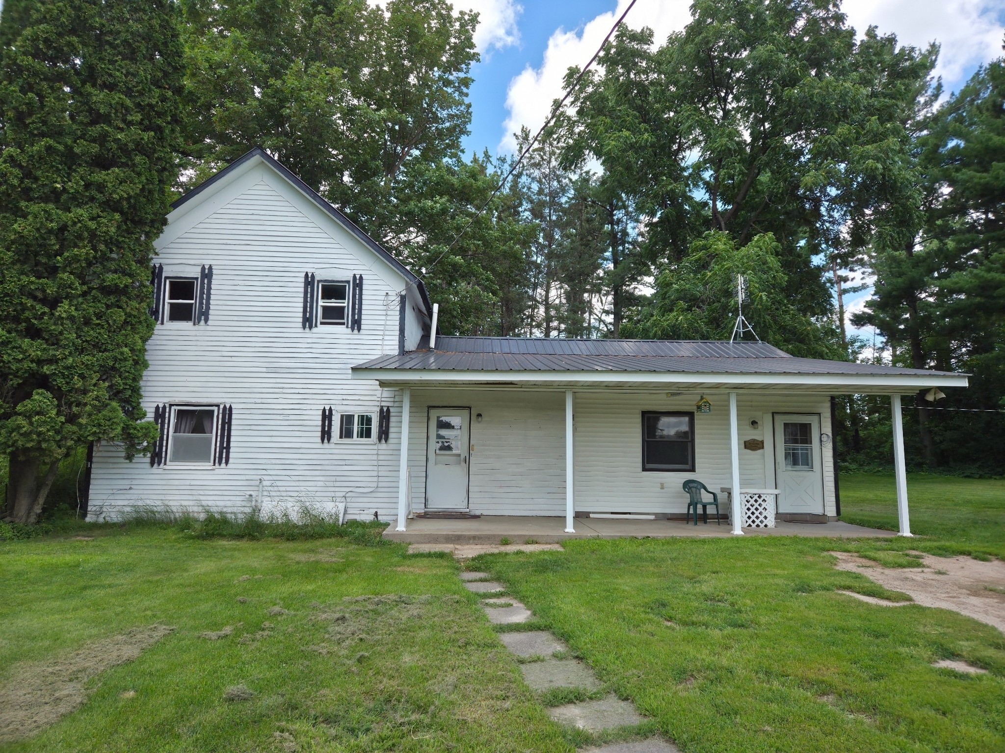 995 16th Street Barron, WI 54812 - Photo 4 of 46