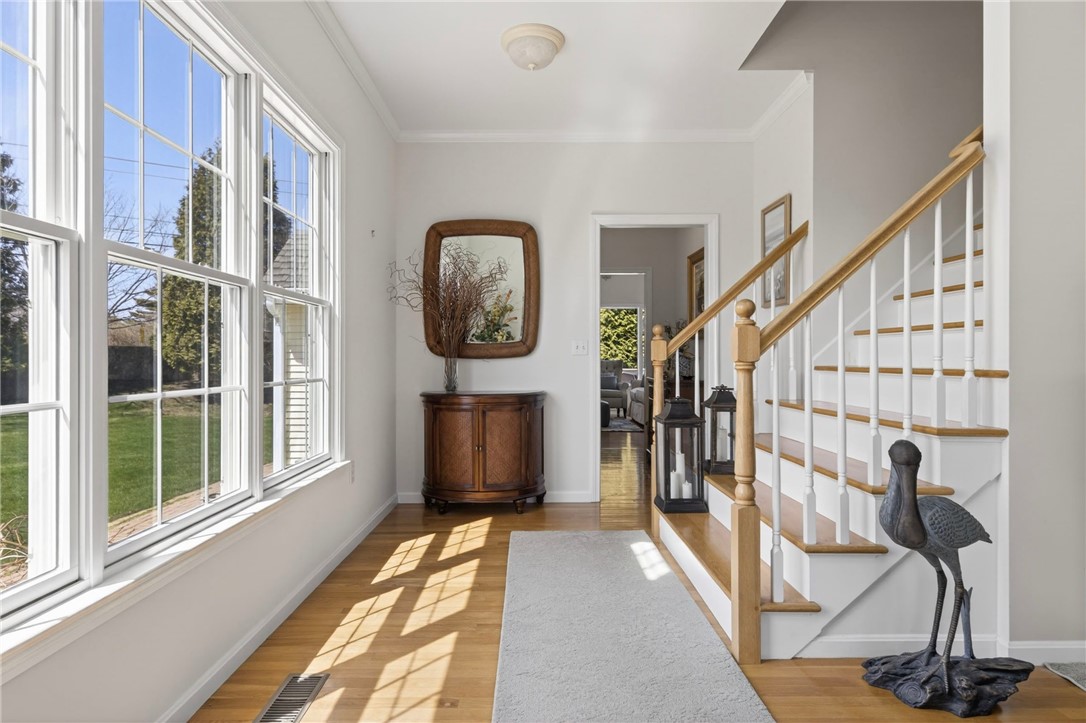 25 Southern View Drive Narragansett, RI 02882 - Photo 5 of 48