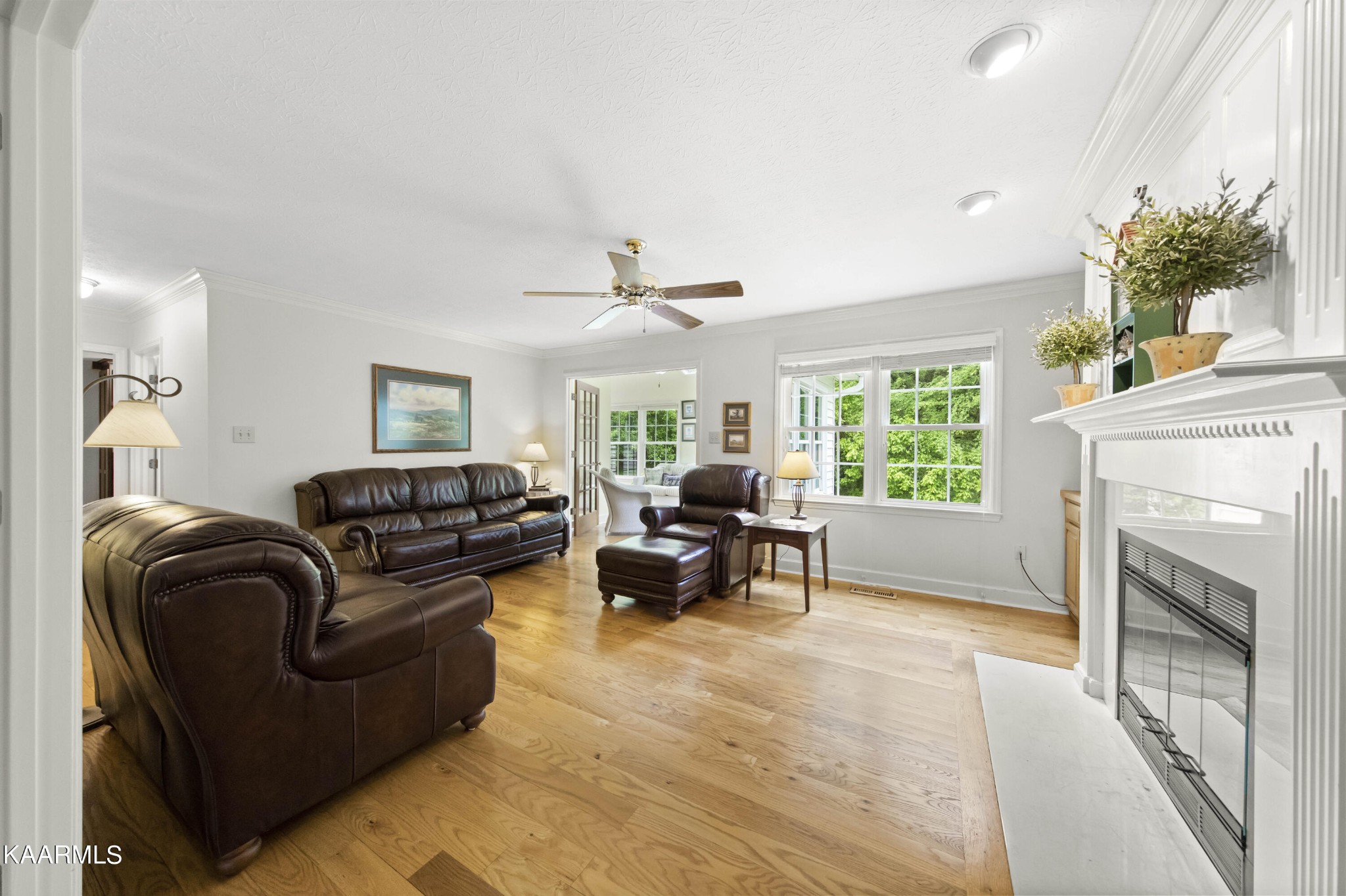 291 Lone Ridge Lane Clinton, TN 37716 - Photo 5 of 30 a living room with furniture and a fireplace