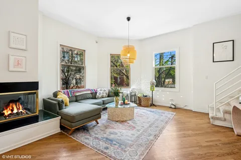 $475,000 | 614 North Paulina Street, Chicago, IL 60622