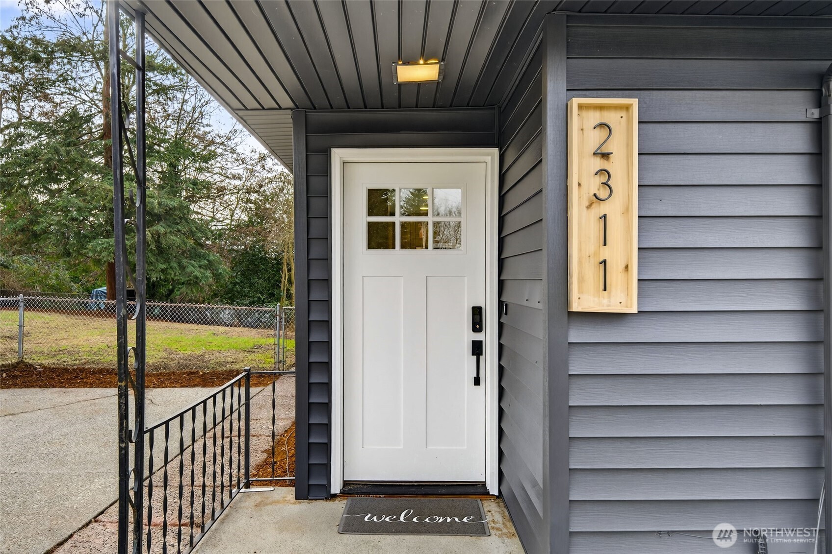 2311 Northeast 6th Place Renton, WA 98056 - Photo 3 of 40