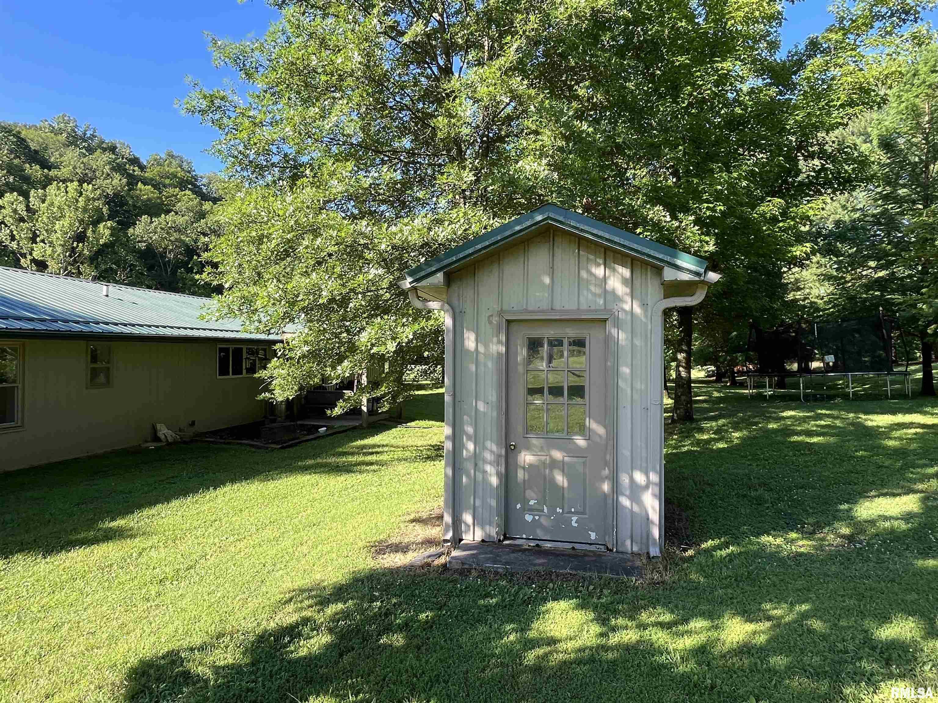 40 State Forest Road Jonesboro, IL 62952 - Photo 12 of 46 Gallery Image 12