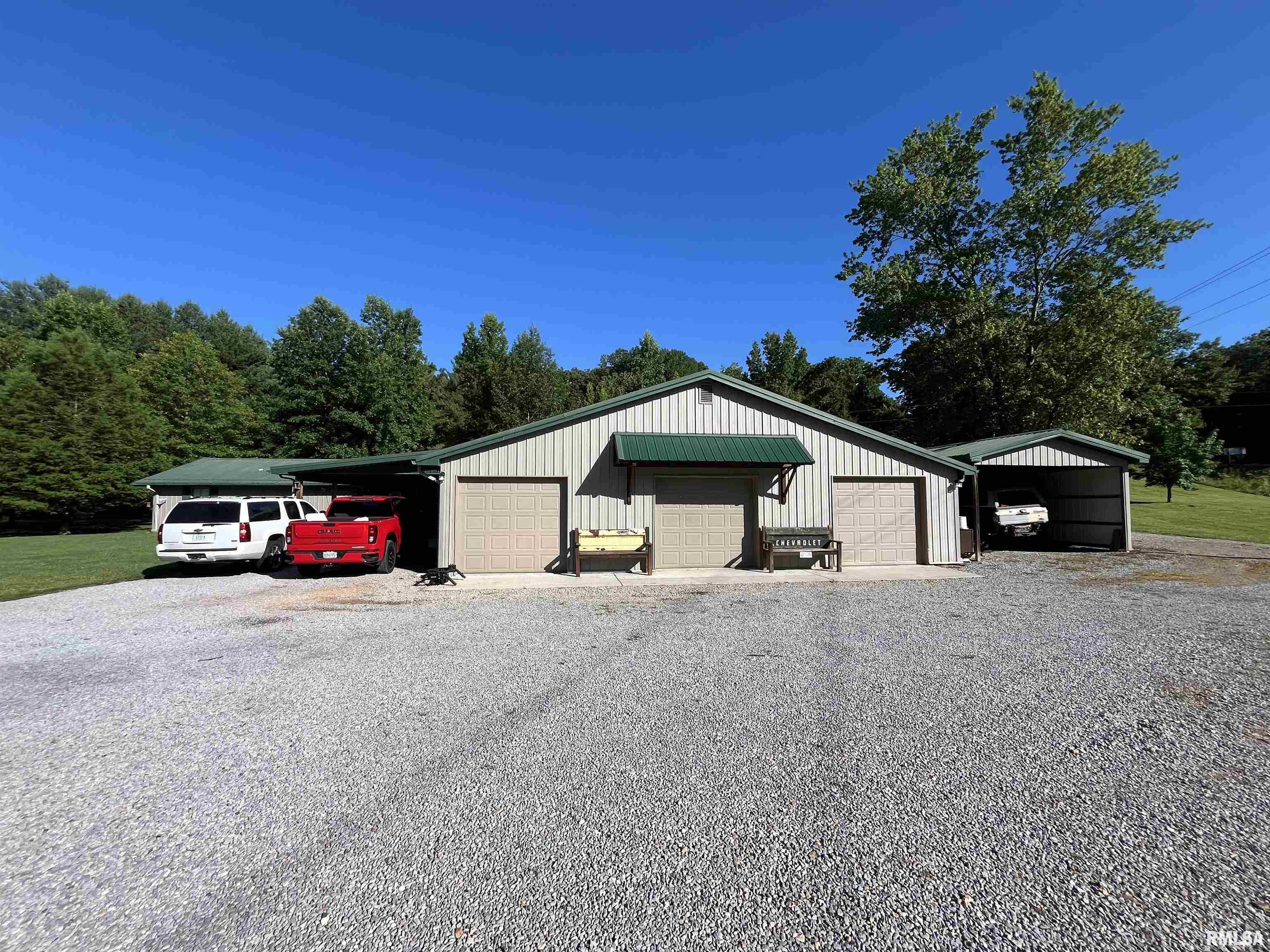 40 State Forest Road Jonesboro, IL 62952 - Photo 4 of 46 Gallery Image 4