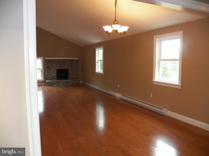 317 Highland Road Pottstown, PA 19464 - Photo 12 of 24 Living Room