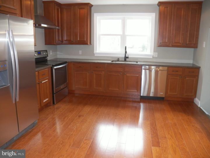 317 Highland Road Pottstown, PA 19464 - Photo 9 of 24 Kitchen