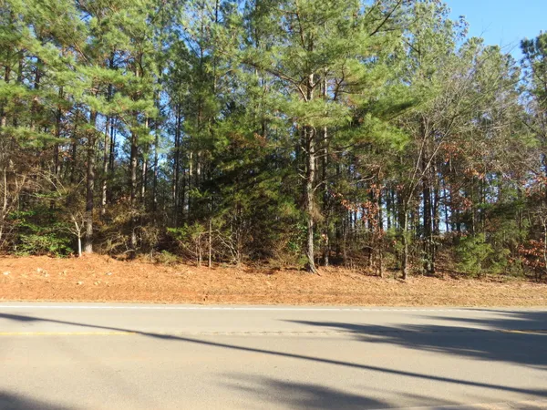 $80,500 | 4365 Newberry Highway, Saluda, SC 29138