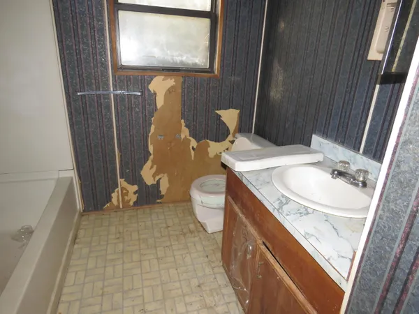 $80,500 | 4365 Newberry Highway, Saluda, SC 29138