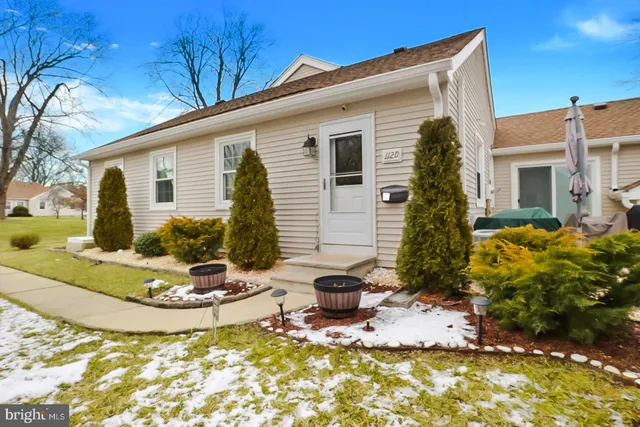 $410,000 | 112 Pilatus Platz, Unit D, Freehold, NJ 07728