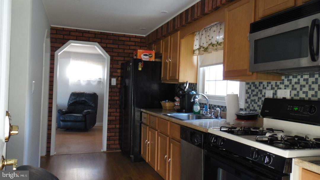 322 West Chelton Road Brookhaven, PA 19015 - Photo 6 of 21 Gallery Image 6