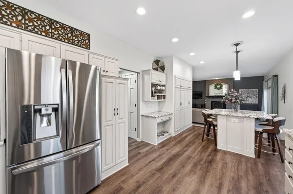 $650,000 | 6657 White Birch Court, Circle Pines, MN 55014