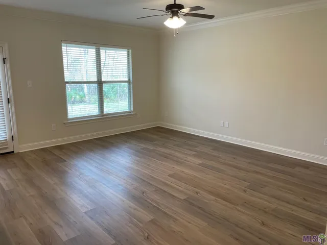 $2,400 | 7145 Kenilworth Crossing Avenue, Baton Rouge, LA 70820