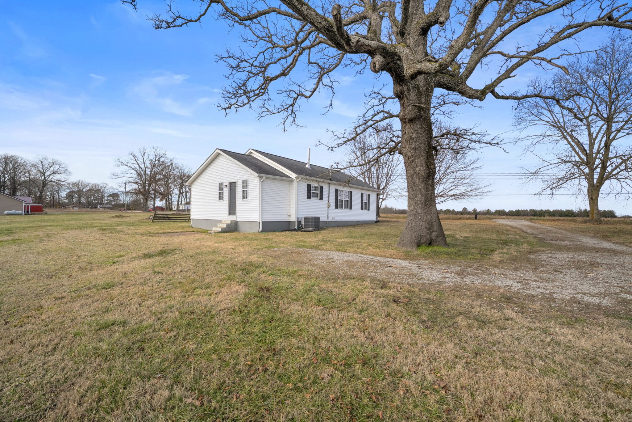 5915 Lynchburg Road Winchester, TN 37398 - Photo 28 of 31
