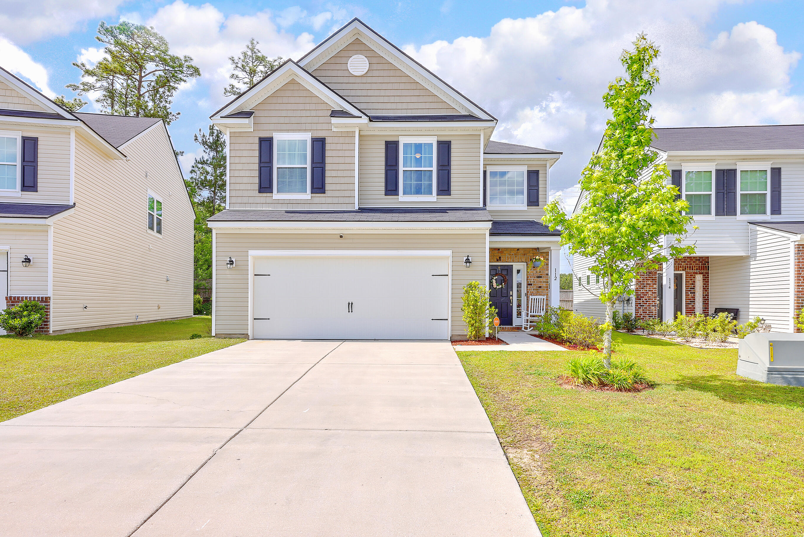 112 Lakestone Road Moncks Corner, SC 29461 - Photo 2 of 29 ZYN_2789_90_91_92_93_94_95