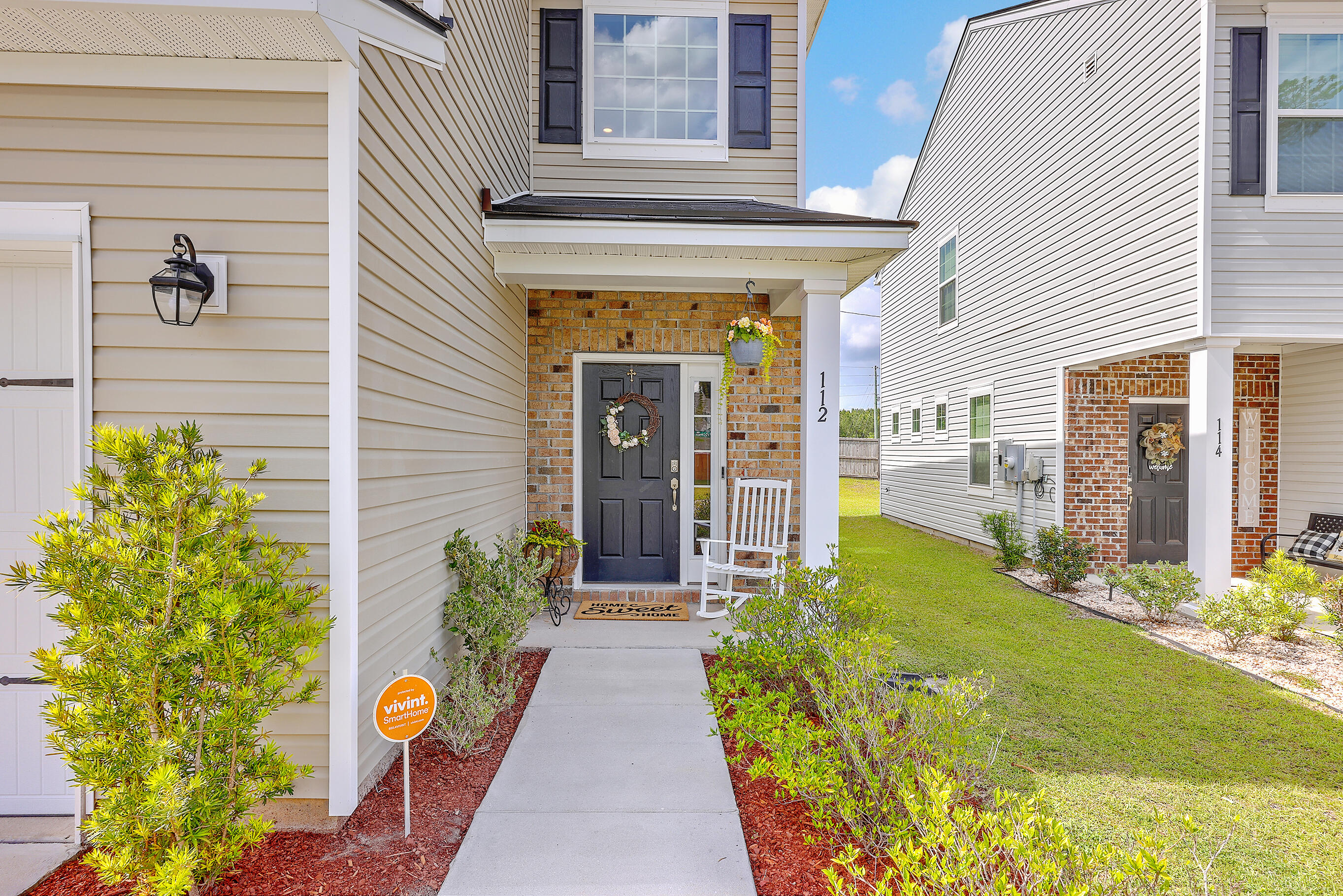 112 Lakestone Road Moncks Corner, SC 29461 - Photo 3 of 29 Come on in!