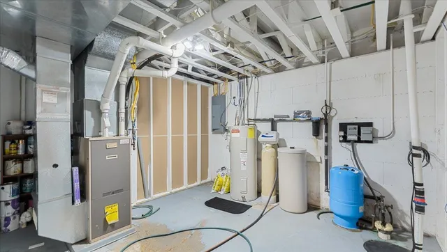 $398,500 | 151 Bluffs Road Northwest, Alexandria, MN 56308