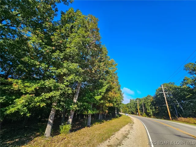 $13,500 | Lot #1060 Bittersweet Road, Four Seasons, MO 65049
