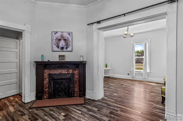 $295,000 | 8 South A Street, Farmington, MO 63640