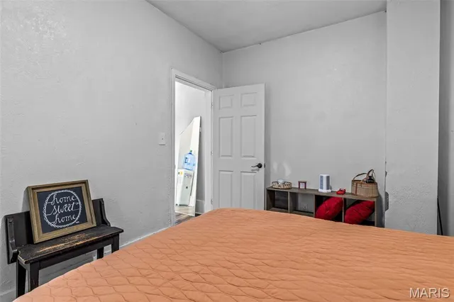 $295,000 | 8 South A Street, Farmington, MO 63640