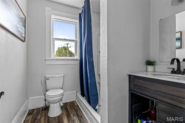 $295,000 | 8 South A Street, Farmington, MO 63640