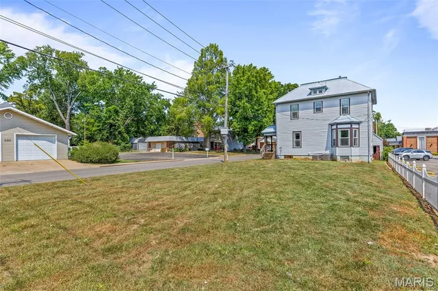 $295,000 | 8 South A Street, Farmington, MO 63640