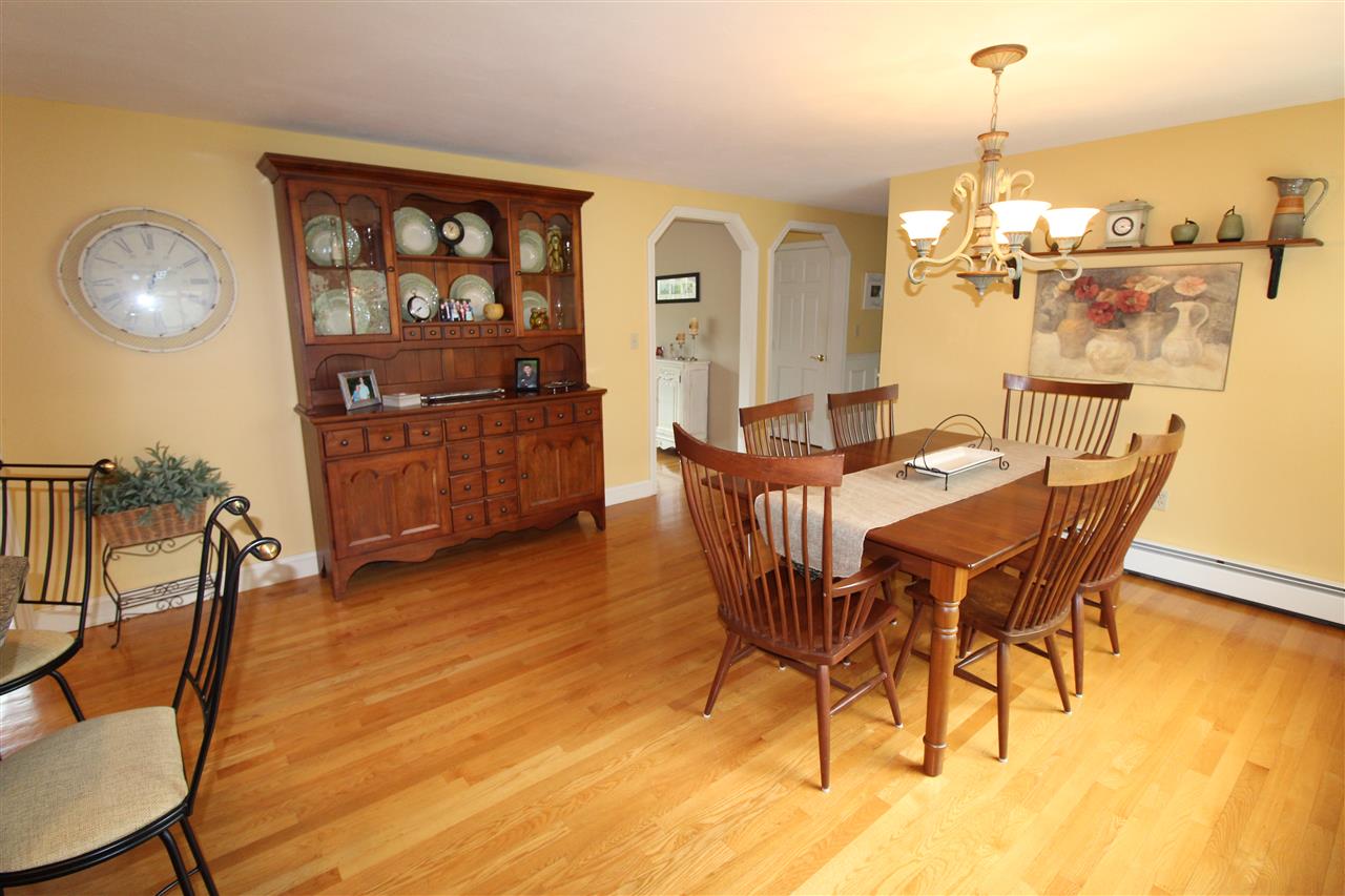 20 Londonderry Road Windham, NH 03087 - Photo 23 of 37
